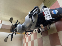 Grey Bajaj Pulsar 180 DTSi