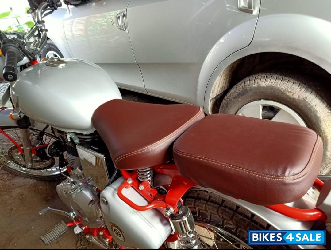 Royal Enfield Bullet Trials Works Replica 350