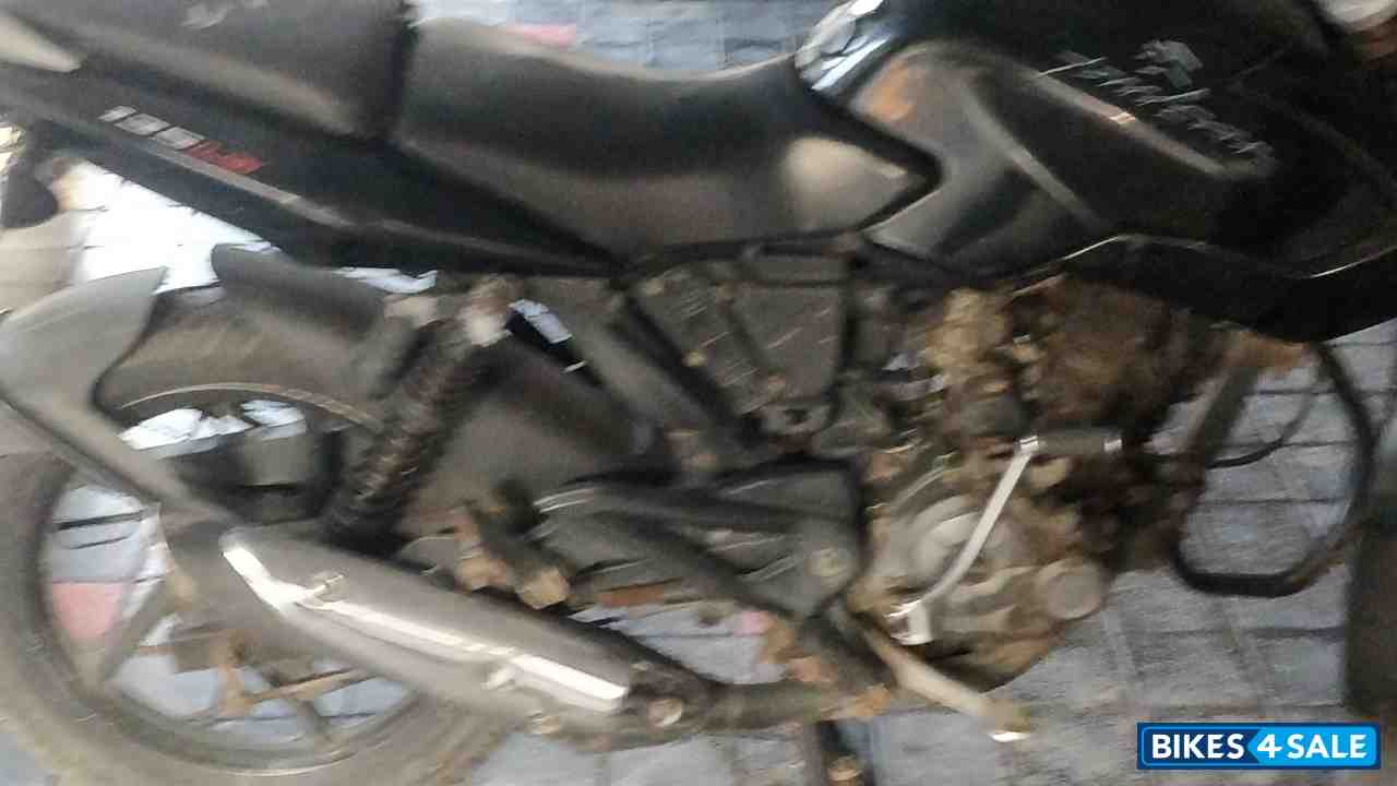 Black Bajaj Pulsar 135LS
