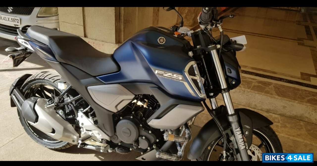 Matt Blue Yamaha FZ-S FI V3