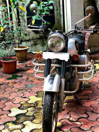 Royal Enfield Classic 500 2015 Model