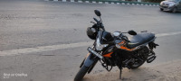 Black+orange Honda CB Hornet 160R