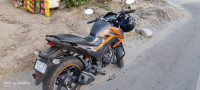 Black+orange Honda CB Hornet 160R