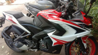 Red Bajaj Pulsar RS 200