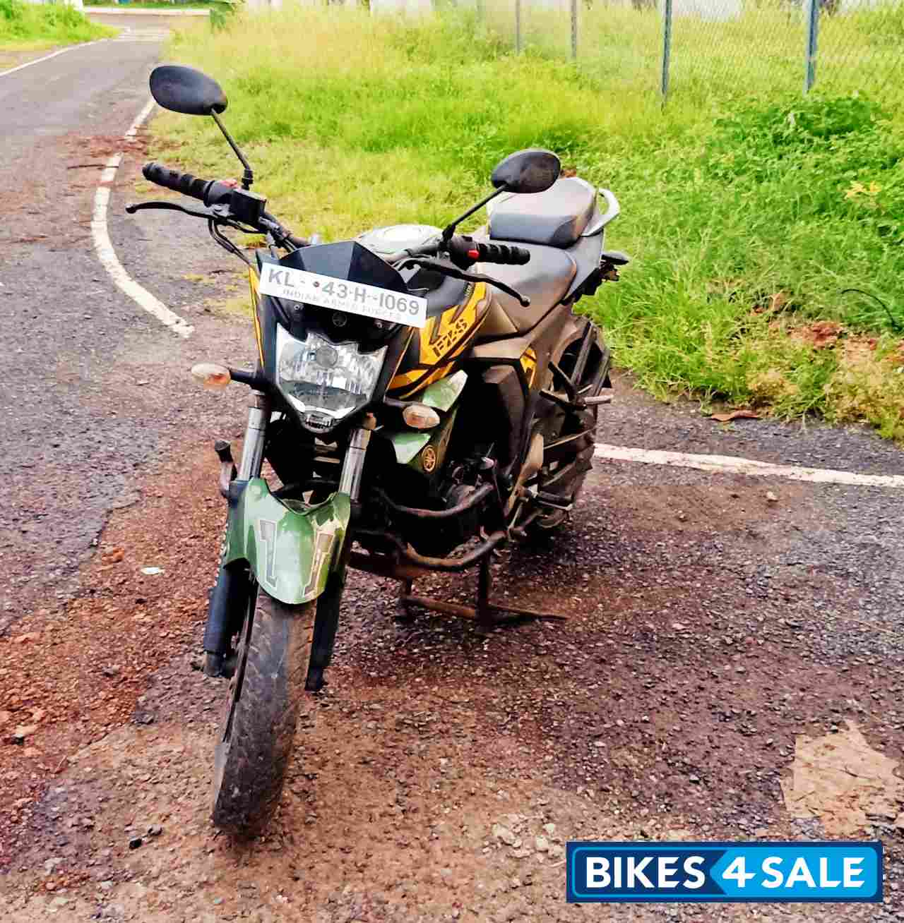 Yamaha FZ-S Yamaha FZ-S