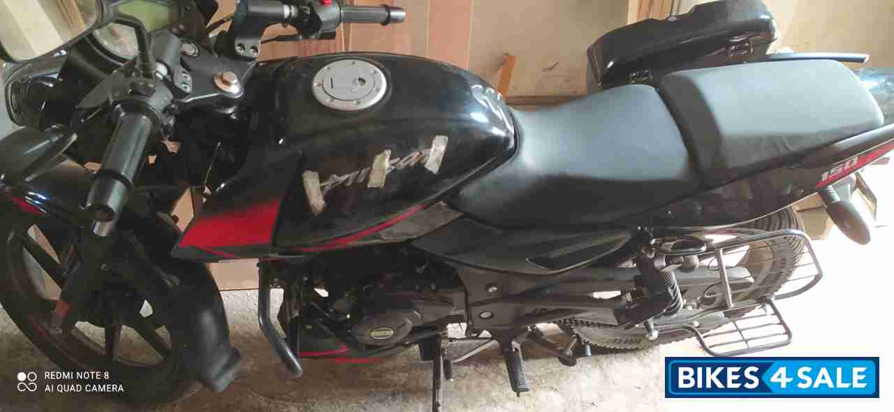 Ebony Black, Red Bajaj Pulsar 150 Twin Disc BS6