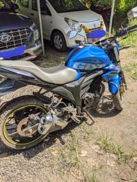 Blue Suzuki Gixxer ABS