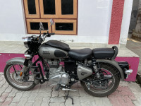 Gun Metal Grey Royal Enfield Classic Gunmetal Grey