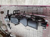 Gun Metal Grey Royal Enfield Classic Gunmetal Grey
