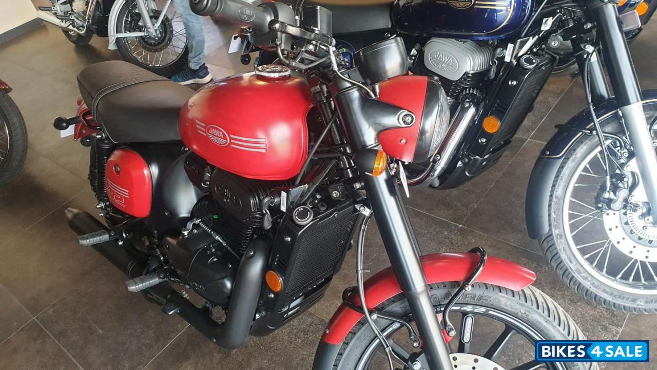 Jawa 42 Dual Channel ABS Orion Red