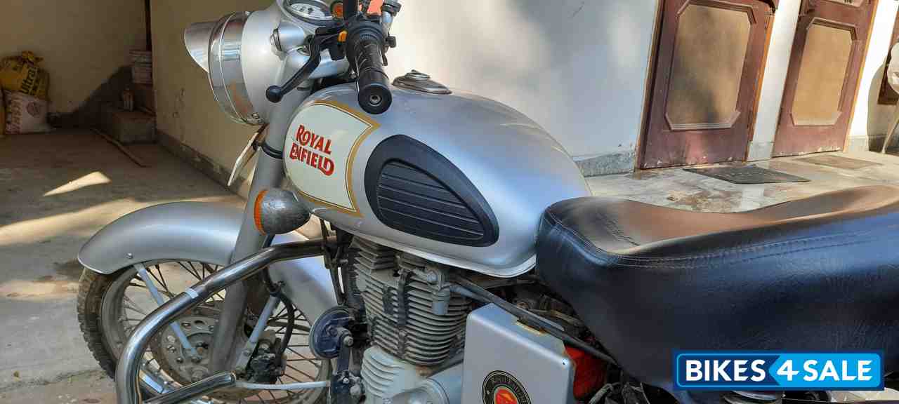 Royal Enfield Classic 350 Royal Enfield Classic 350