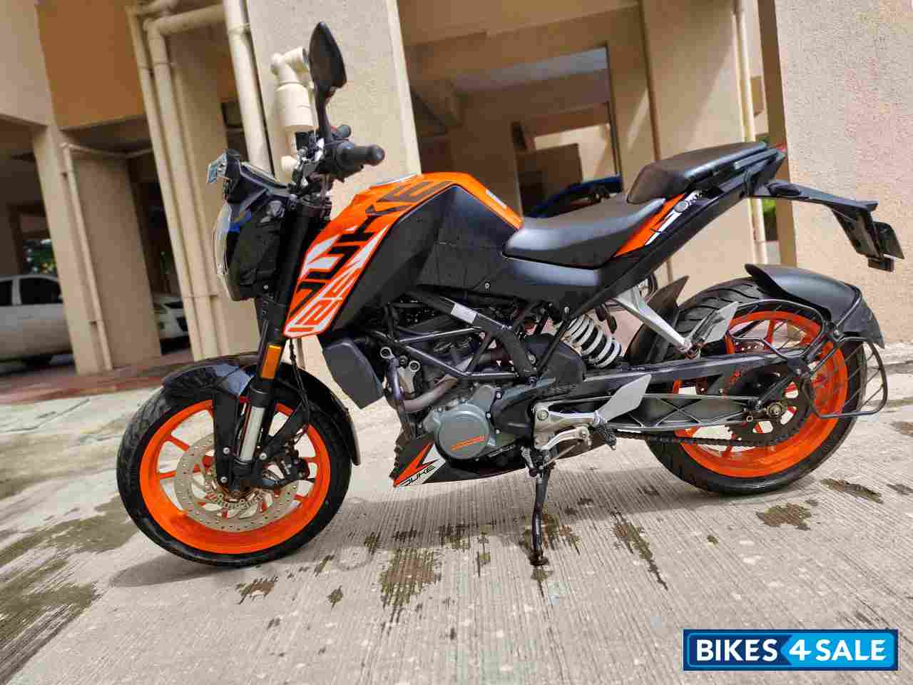 KTM Duke 125