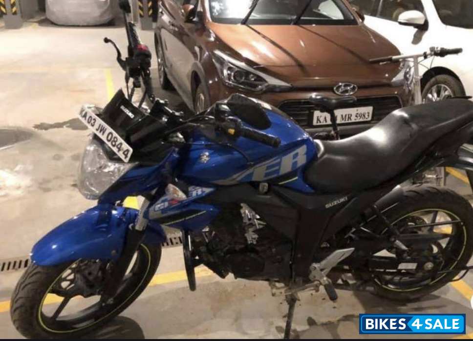 Suzuki Gixxer ABS