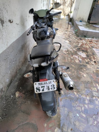 Black Bajaj Pulsar 220F