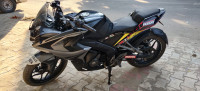 Black Bajaj Pulsar RS 200