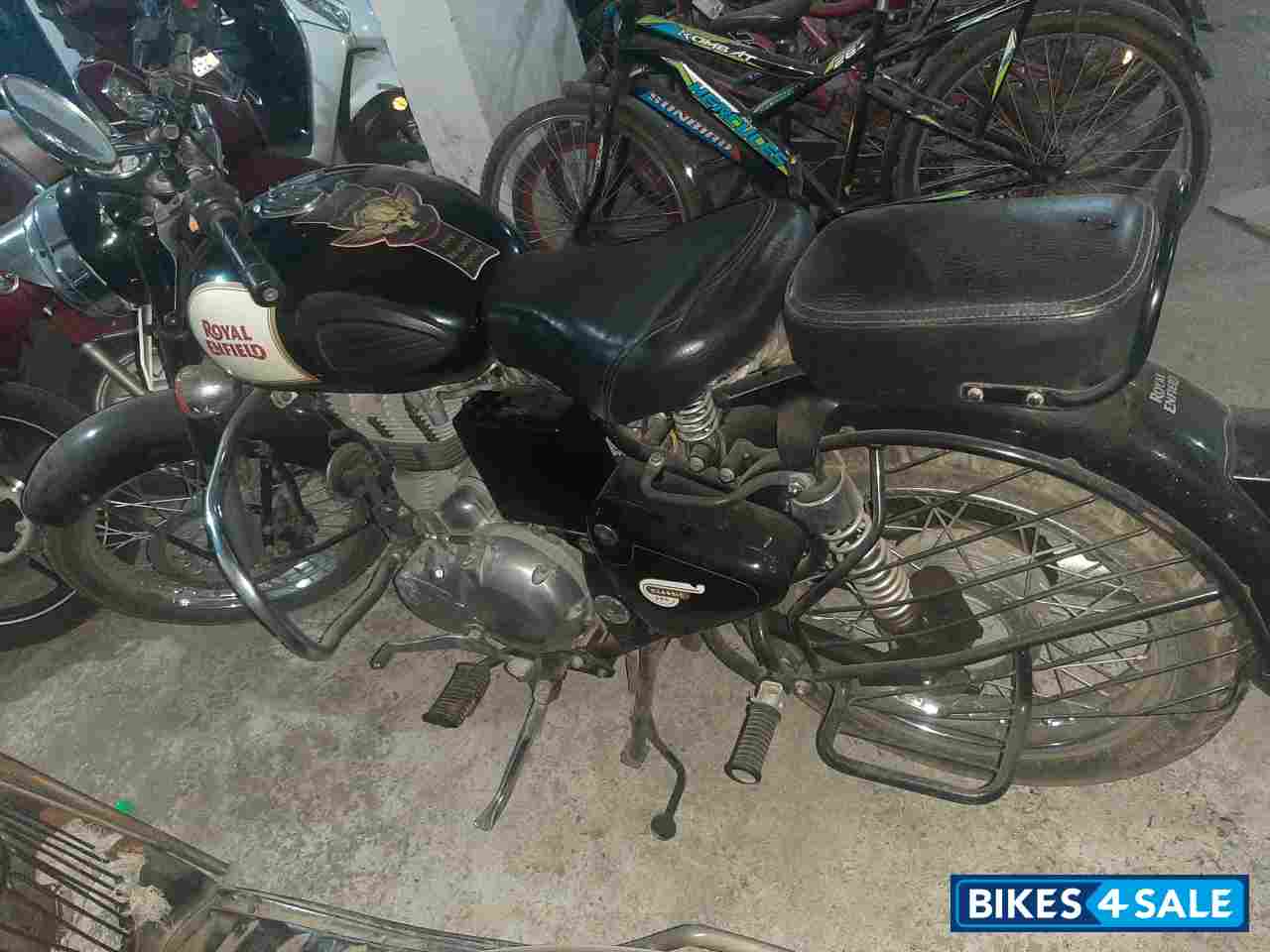 Royal Enfield Classic 350 Royal Enfield Classic 350