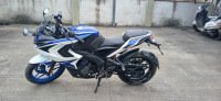 Bajaj Pulsar RS 200 ABS