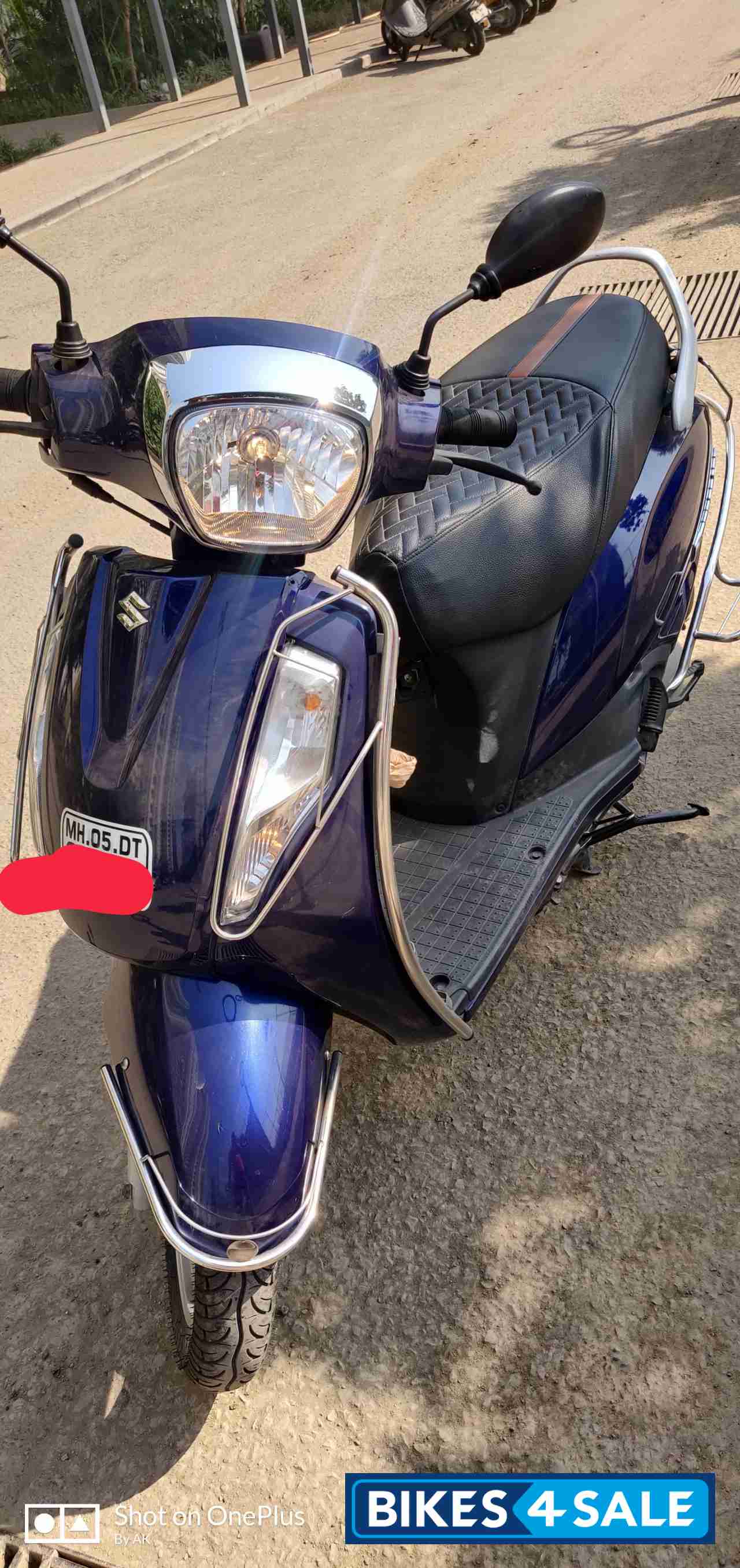 Blue Suzuki Access Access 125 Disc