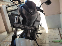 White Hero Xtreme 160R