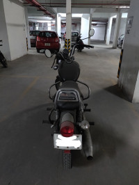 Black Royal Enfield Thunderbird TwinSpark 350