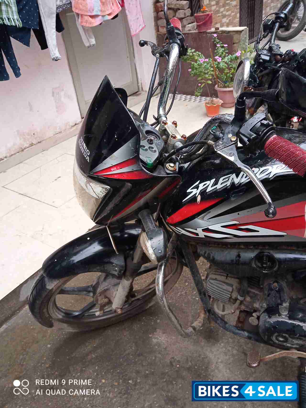 Red Black Hero Splendor NXG