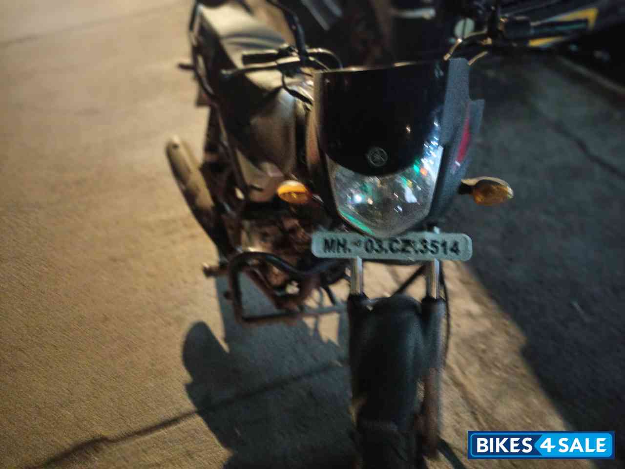 Black Yamaha Saluto RX Black Yamaha Saluto RX