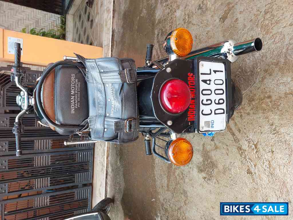 Black Royal Enfield Classic 350