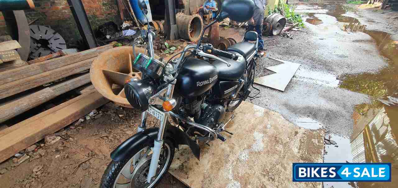 Black Matte Royal Enfield Thunderbird 350
