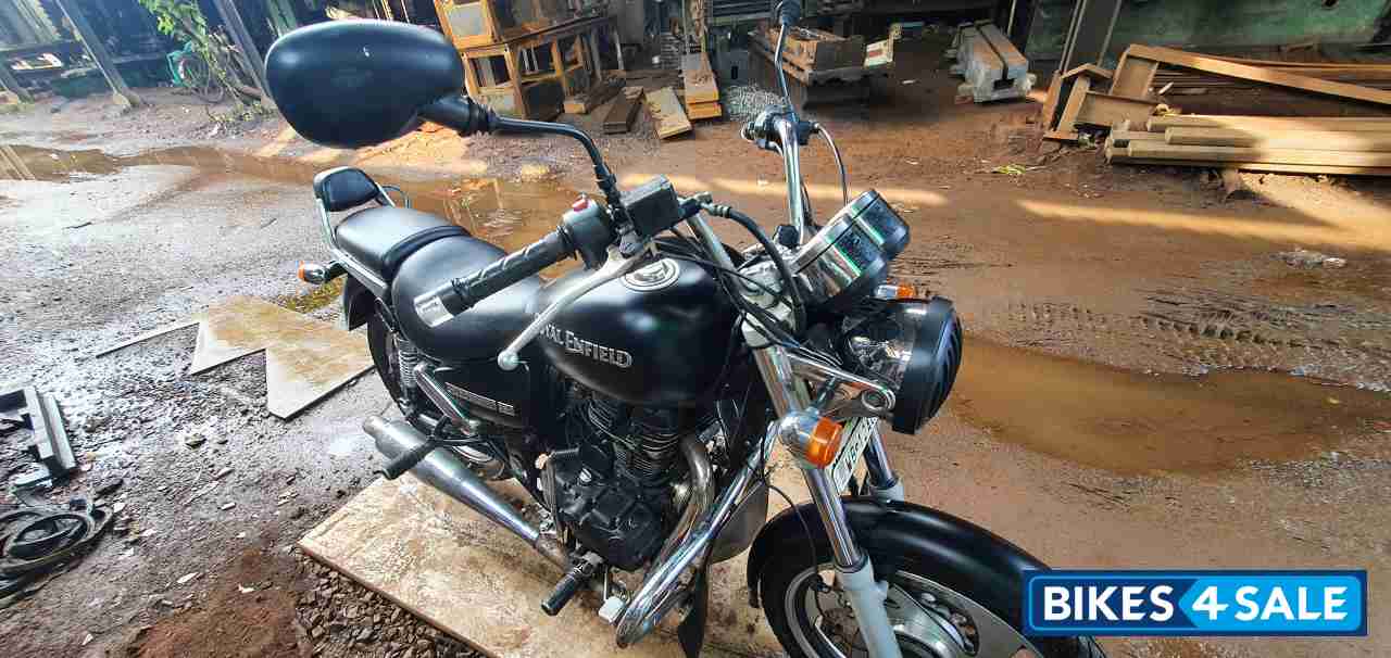 Black Matte Royal Enfield Thunderbird 350