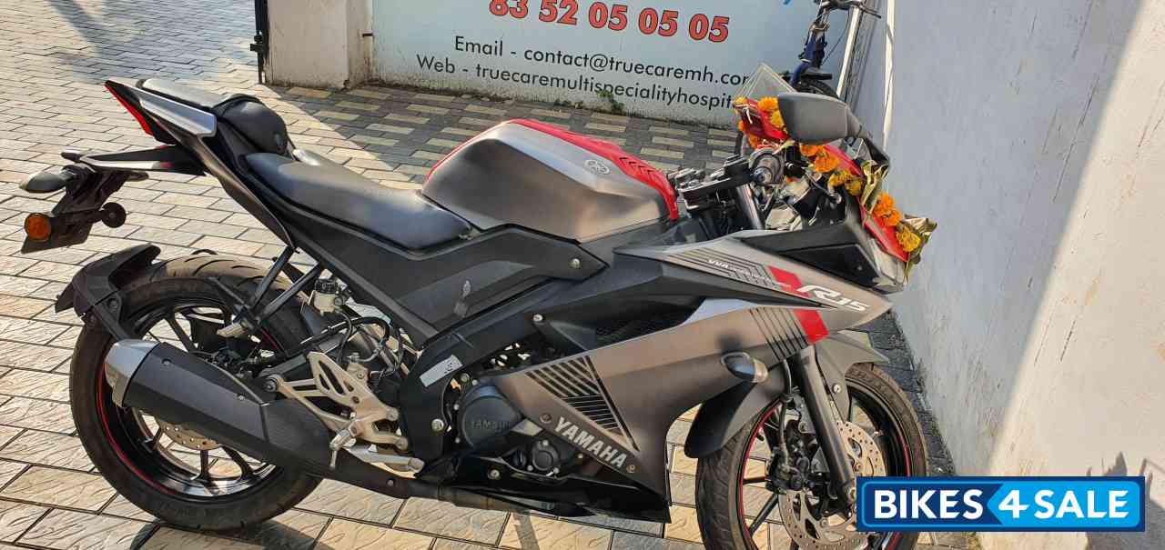 Yamaha YZF R15 V3