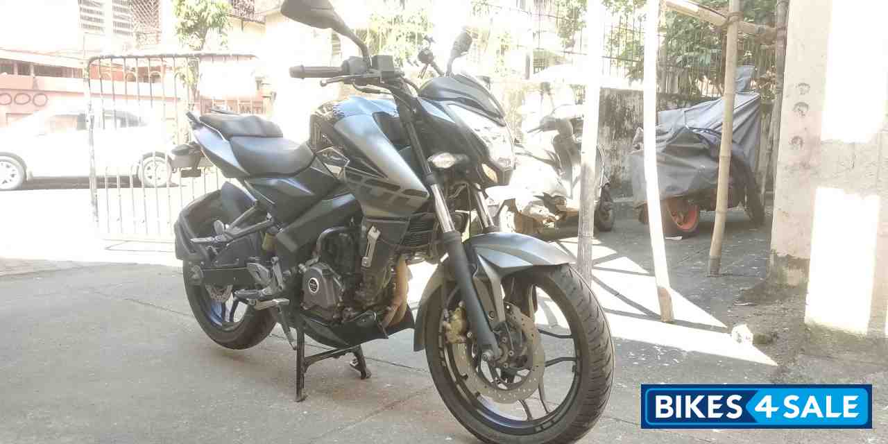 Bajaj Pulsar 200 NS