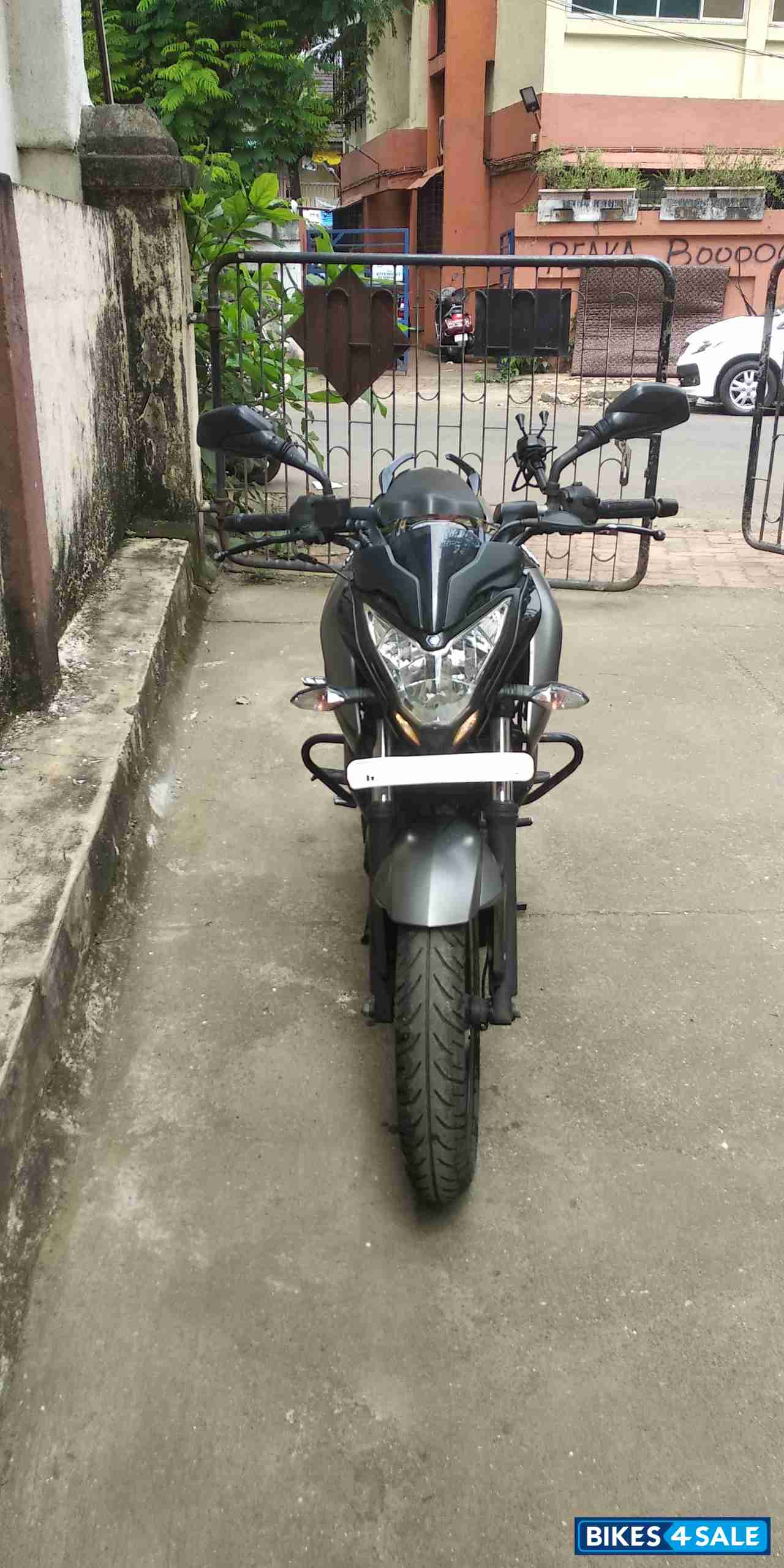 Bajaj Pulsar 200 NS