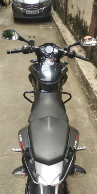 Bajaj Pulsar 200 NS