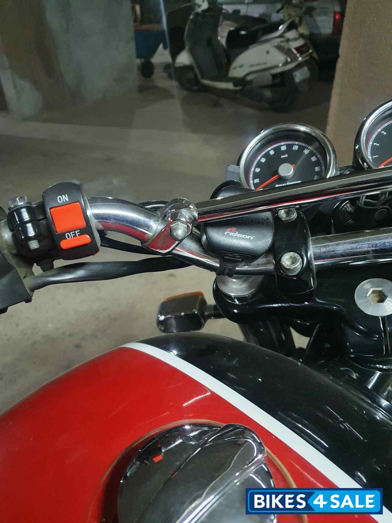 Ravishing Red Royal Enfield Interceptor 650 Twin Ravishing Red Royal Enfield Interceptor 650 Twin