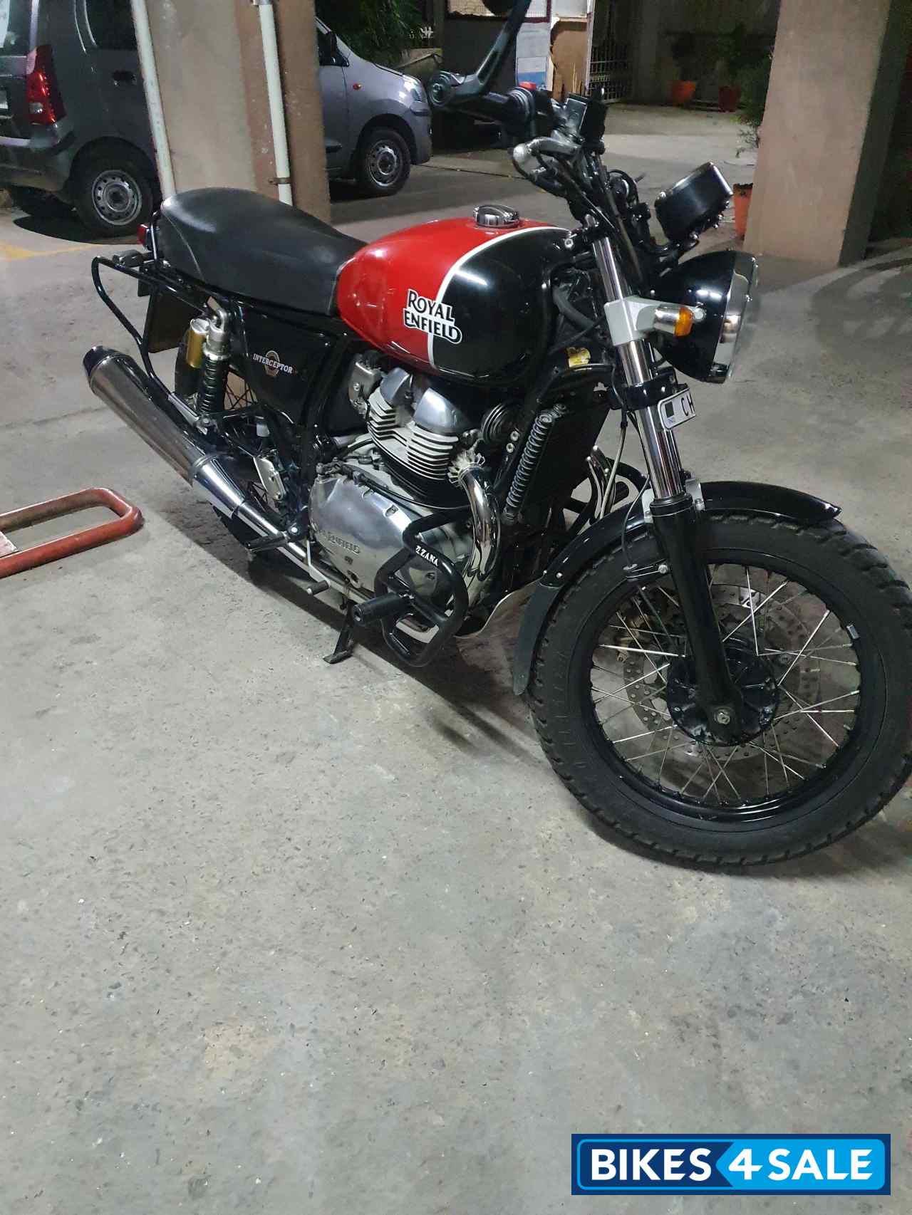 Ravishing Red Royal Enfield Interceptor 650 Twin Ravishing Red Royal Enfield Interceptor 650 Twin