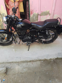 Z Black Royal Enfield Bullet Electra