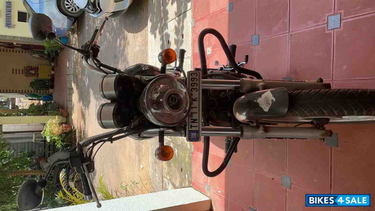 Stone Black Royal Enfield Thunderbird 350 Stone Black Royal Enfield Thunderbird 350