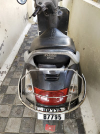 Metalic Honda Activa