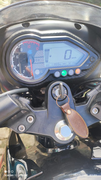 Ebony Blk Red Dlk Bajaj Pulsar 150 Twin Disc BS6