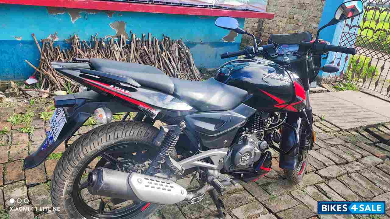 Ebony Blk Red Dlk Bajaj Pulsar 150 Twin Disc BS6