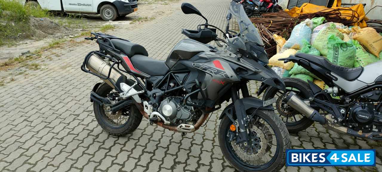 Grey Benelli TRK 502X