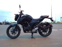 Yamaha FZ25