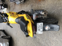 Yellow Hero Karizma R