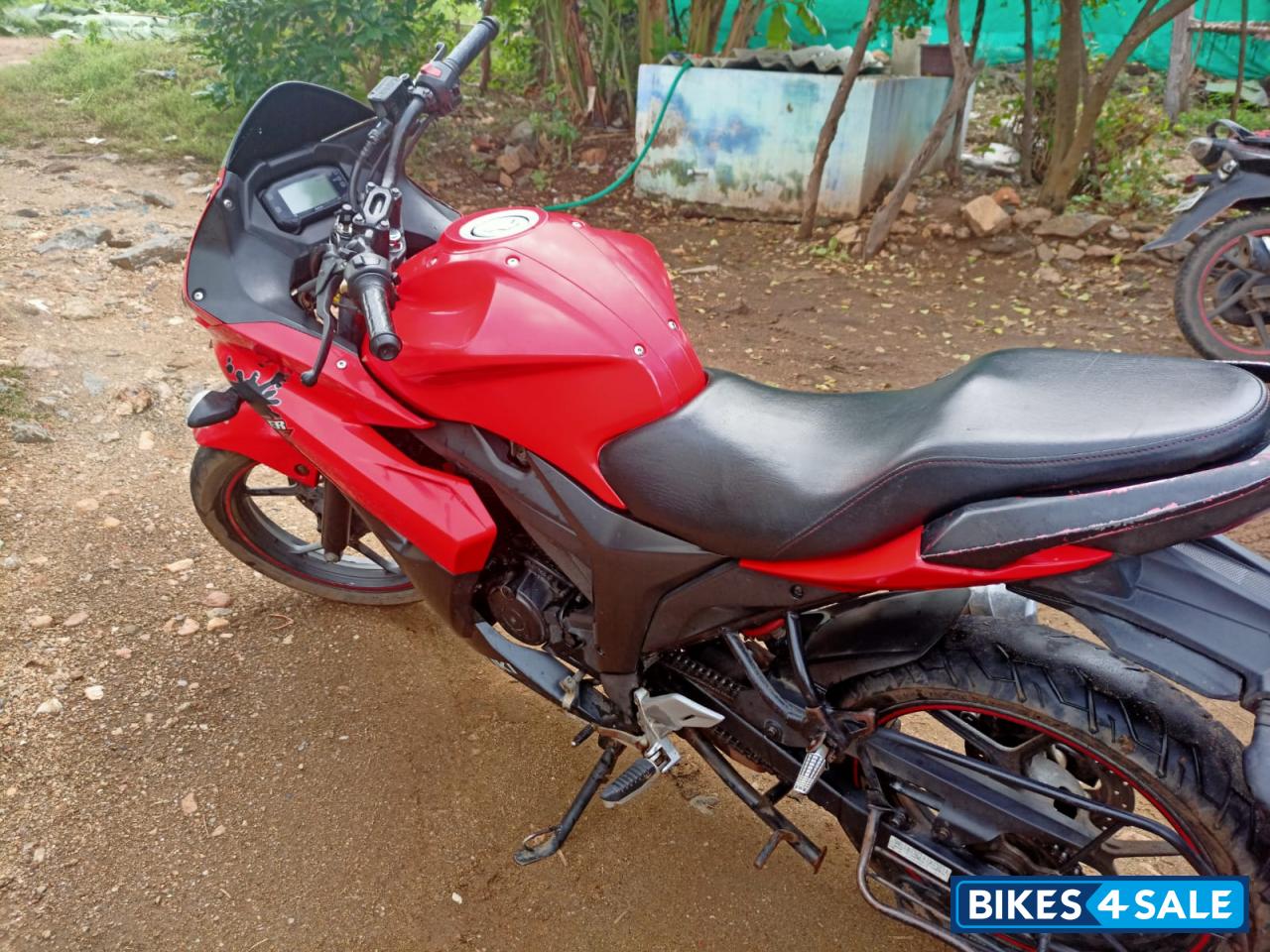 Suzuki Gixxer SF