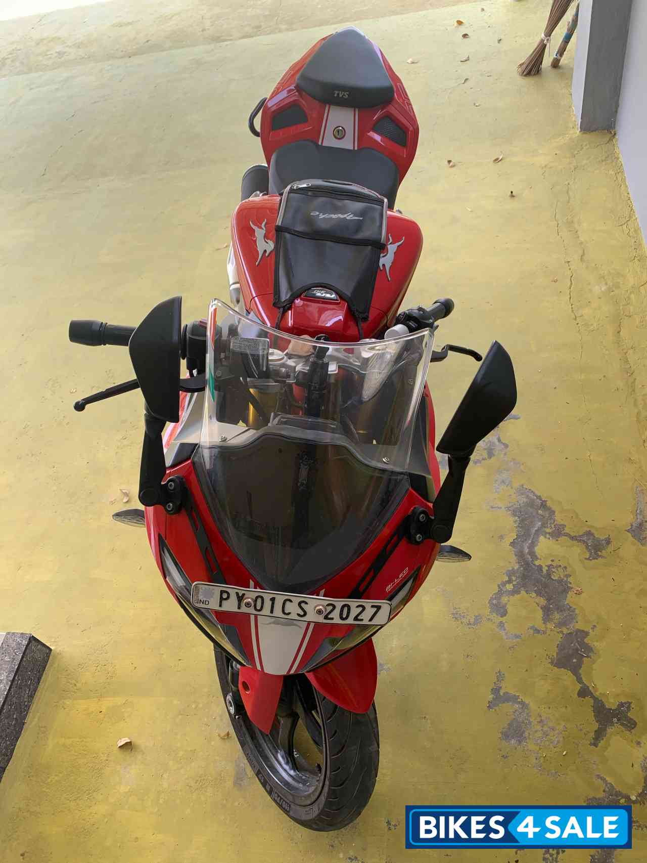 Red TVS Apache RR 310