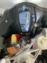 Red TVS Apache RR 310