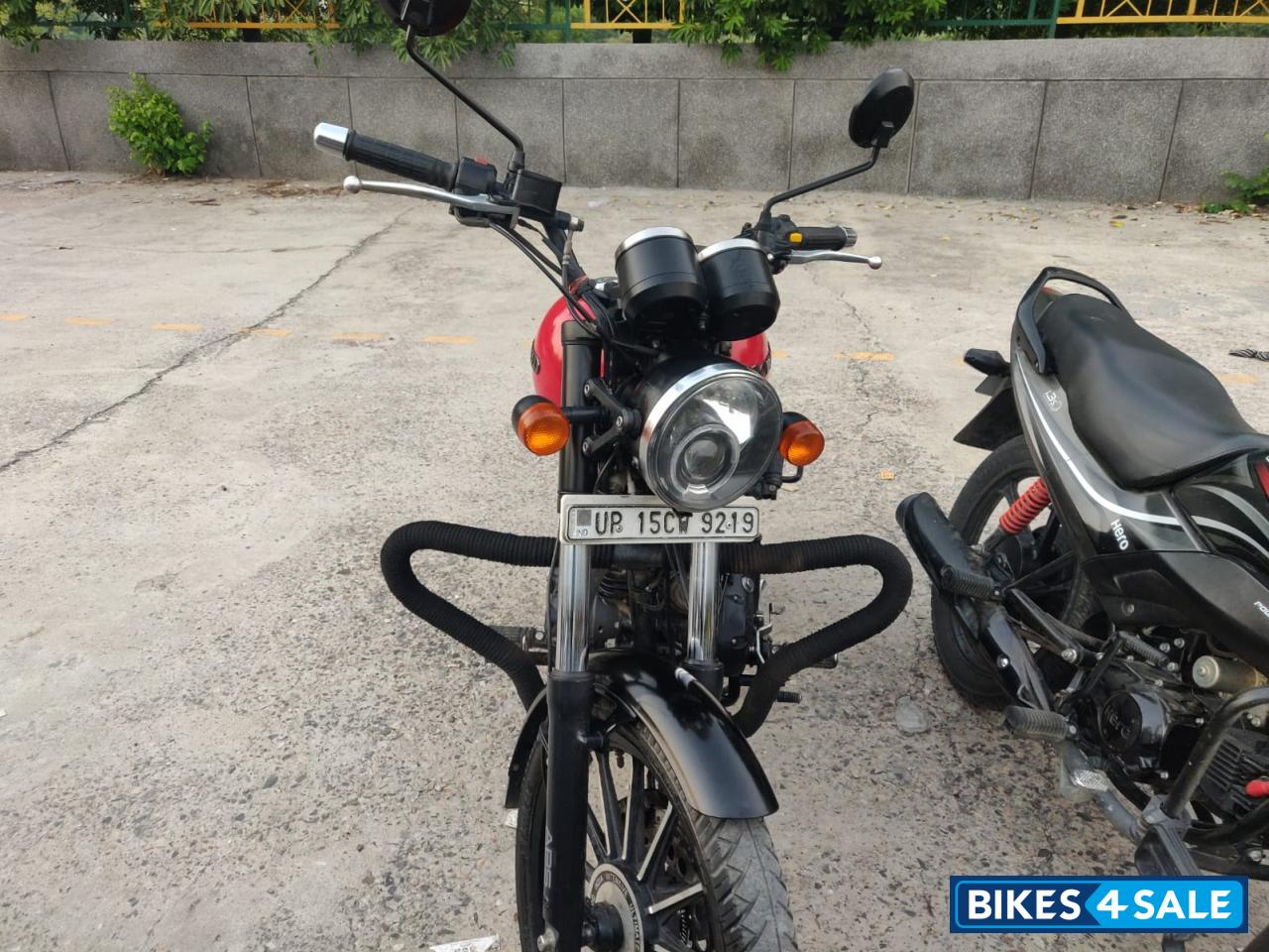 Royal Enfield Thunderbird X 350