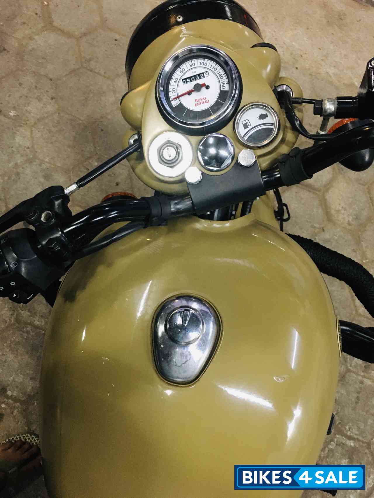 Royal Enfield Classic Signals Stormrider Sand