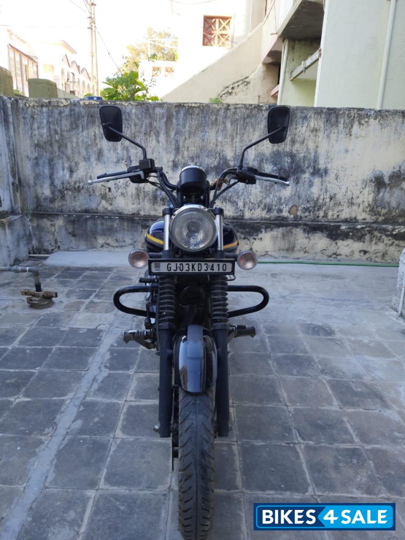 Dark Blue Bajaj Avenger Street 150