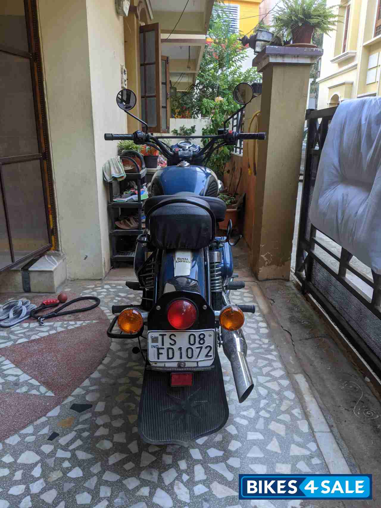 Royal Enfield Classic 350 Royal Enfield Classic 350